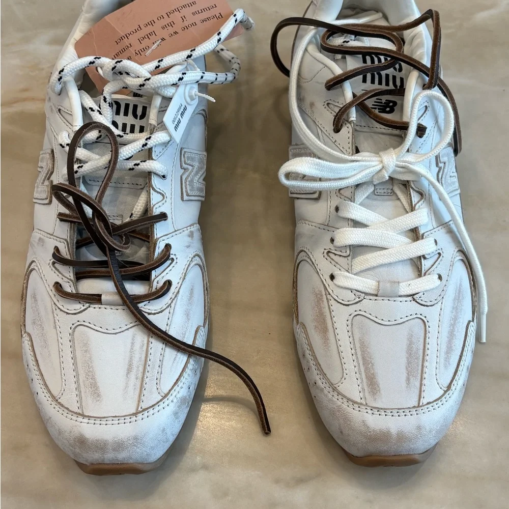 New MiuMiu New Balance Colab sneakers size 9 - Picture 2 of 4